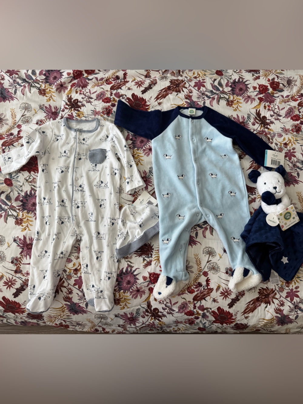 NWT Little Me 6 mth dog Blue & White Baby Footed Bodysuits, hat and soft snuggie